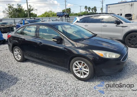 2017 Ford Focus Se z USA, uszkodzony, nr VIN 1FADP3F2XHL226151
